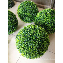 Künstlicher Buchsbaumgrasball aus Kunststoff